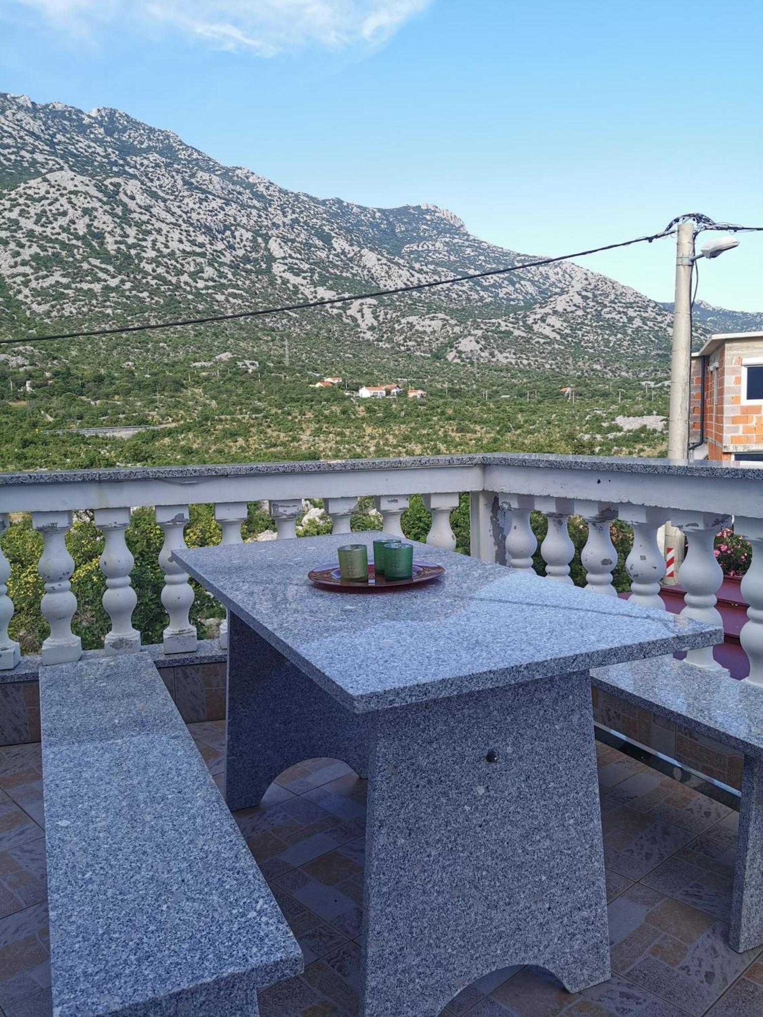 Apartmani Gabi Cesarica Ngoại thất bức ảnh