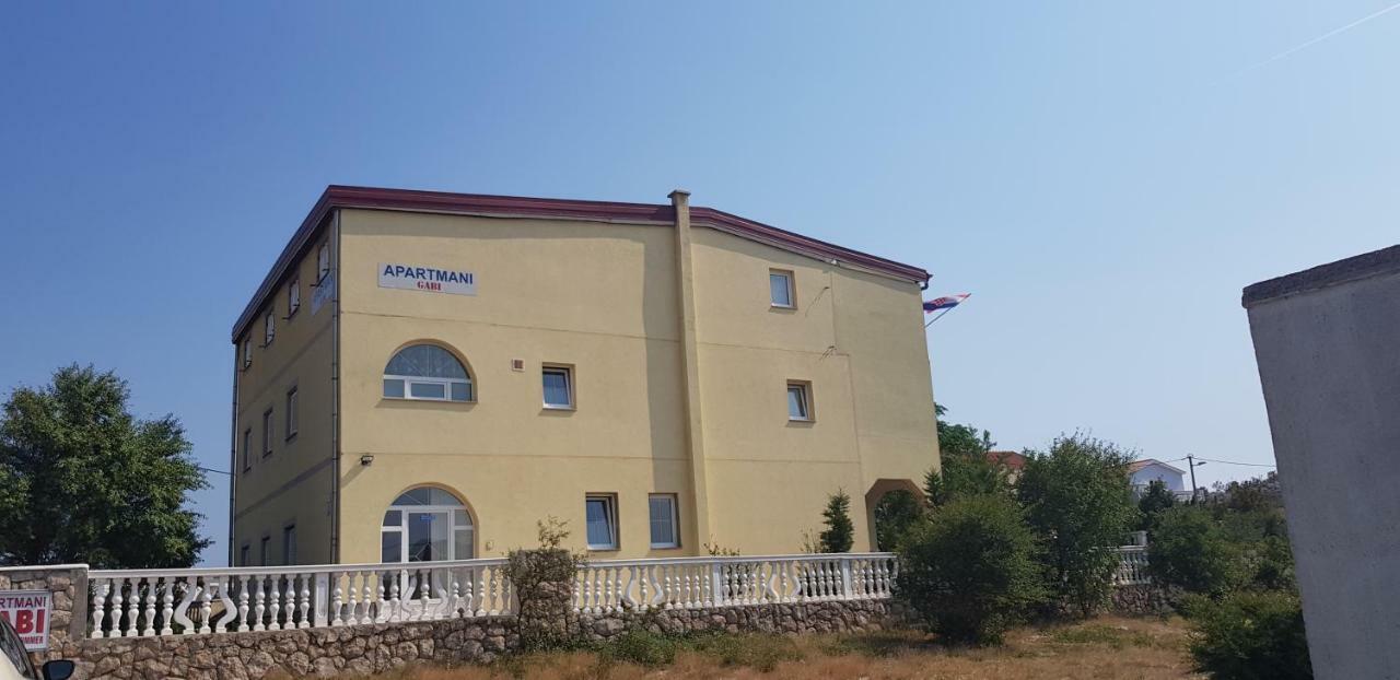 Apartmani Gabi Cesarica Ngoại thất bức ảnh
